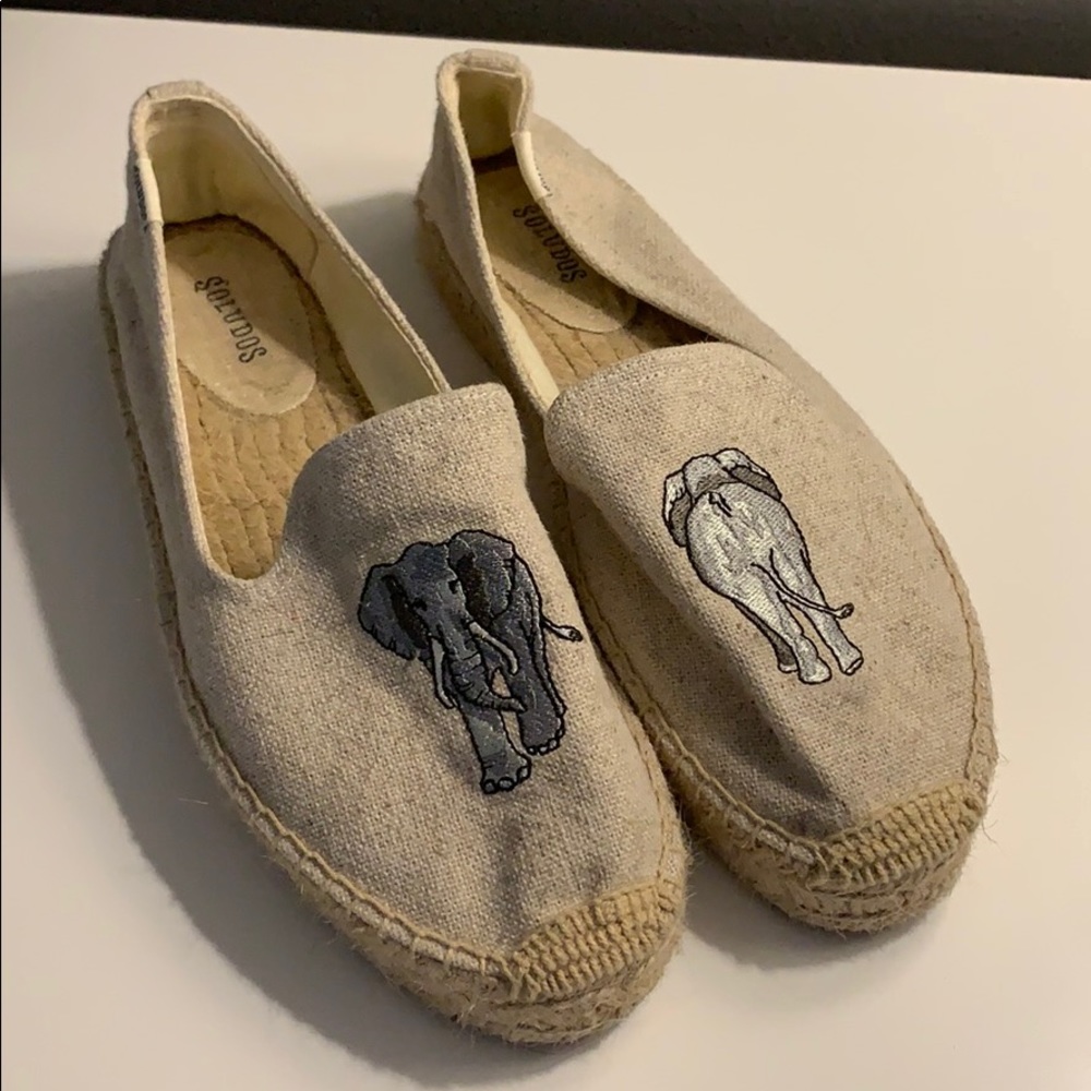 Shoes - Picture 1 of 4